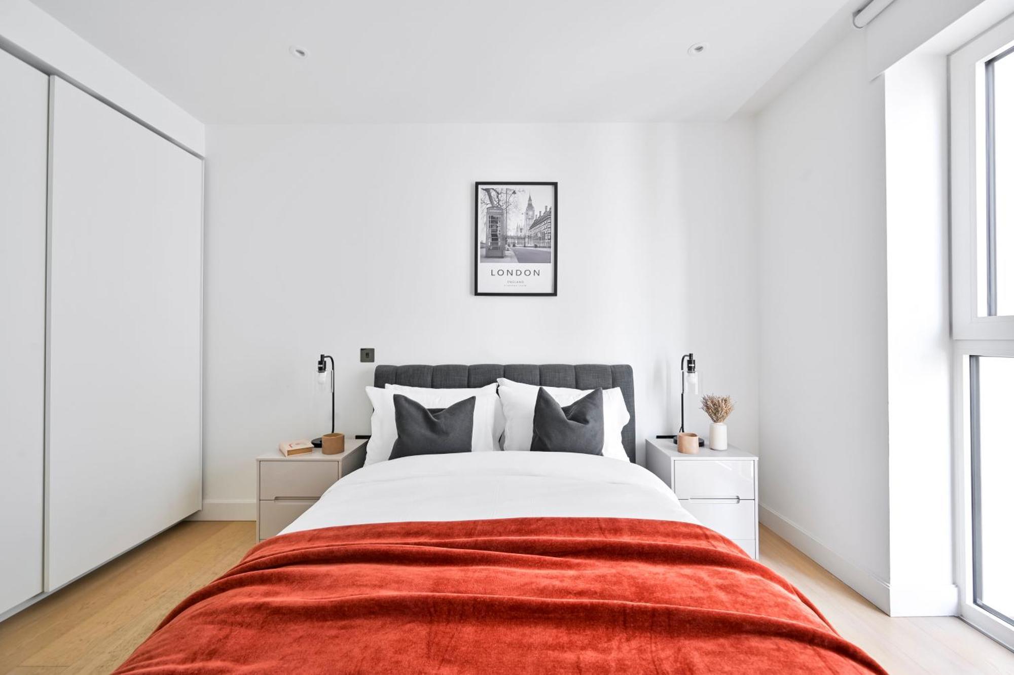 Apartamento Luxury 2-bed 2-bath -white Living -steps To Tube